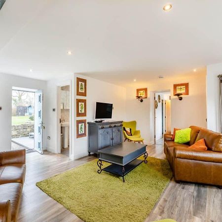 Bluebell House 5 Star Holiday Let Villa Somerton  Luaran gambar
